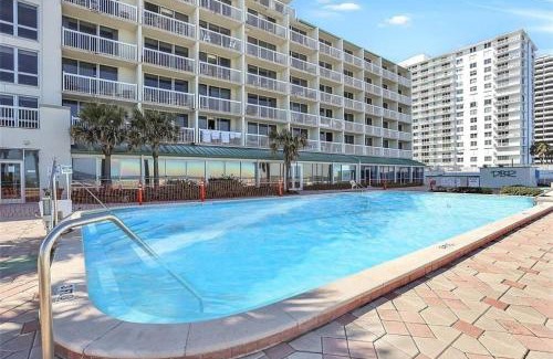 Ortona Park Apartment | Daytona Resort-1-NA-Oceanfront with walkout balcony