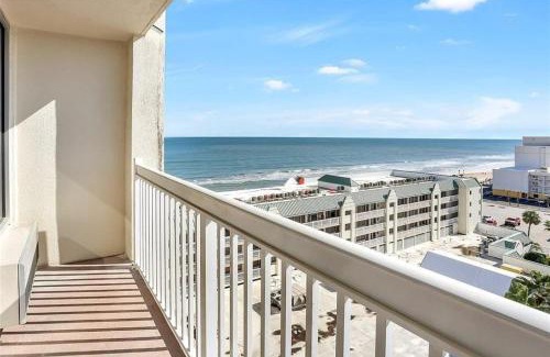 Ortona Park Apartment | Daytona Resort-1-NA-Oceanfront with walkout balcony