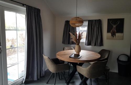 Nunspeet Ski Chalet | De Bijsselse Enk, Noors chalet 19