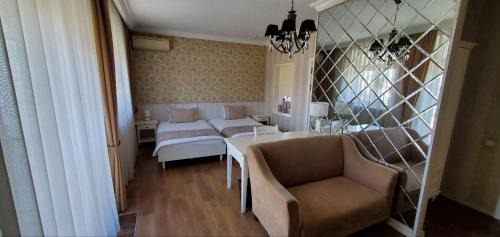 Kharkiv Hotel | De Gaulle Boutique Hotel