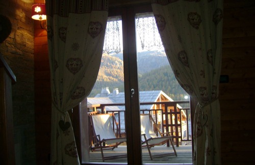 Montgenevre Apartment | De Luxe T3 Chalet de Charme sur les pistes à Montgenèvre