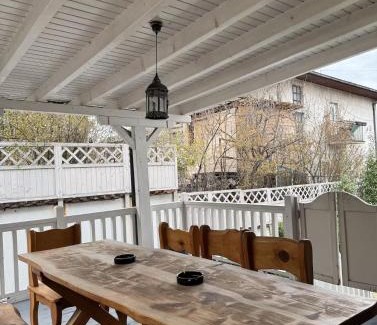 Skopje Villa | De Luxe Villa