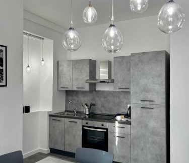 Longa Apartment | De Mio's Apartment