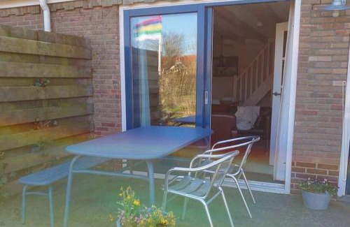 Municipality of Terschelling Apartment | De Oostkamer; Eiland appartement naast natuurgebied Boschplaat