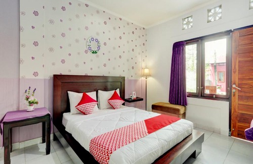 Renon Hotel | De Pavilla Homestay