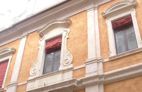 Ferrara Historic Centre Apartment | De Prati Apartment Borsa, in the heart of Ferrara
