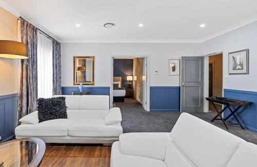Orange Apartment | de Russie Boutique Hotel