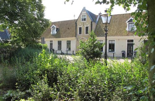 Grou Bed & Breakfast | De Thuiskamer in Grou als B&B of Vakantiehuis