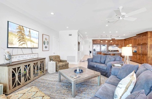 Gulf Shores House | Dear Time Beach house- 5 bedrooms, Elevator, Sleeps 10, PRIVATE pool