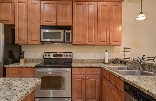 Biggar Condo | Dec. 2025-Jan. 2026: Fort Myers 3BR Casita in Paseo Gated Luxury Condo