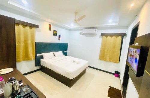 Tirupati Hotel | Deccan Suites, Tirupati