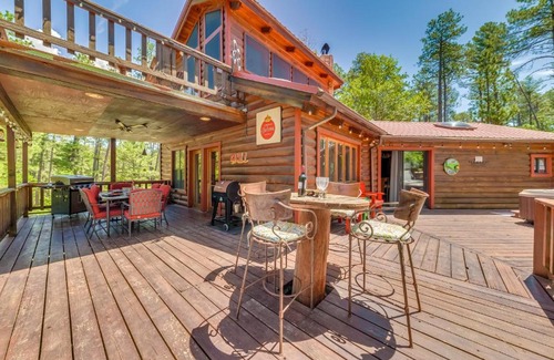 Ruidoso House | Deck and Hot Tub Bear Country Cabin in Ruidoso