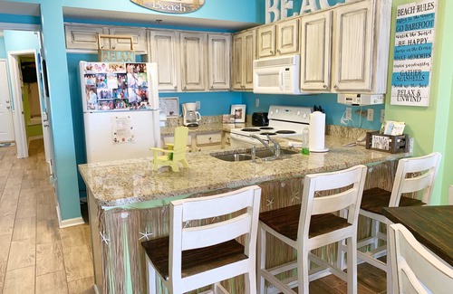 Gulf Shores Condo | Decorators Delight! TROPIC ISLES 303 October Dates Available!