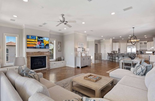 Fort Walton Beach - Destin House | Deeded Beach, Pool, Hot Tub, LSV - Chateau Lumiere