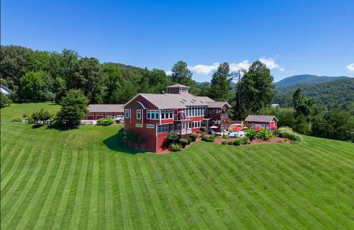 Bryson City House | Deep Creek Manor