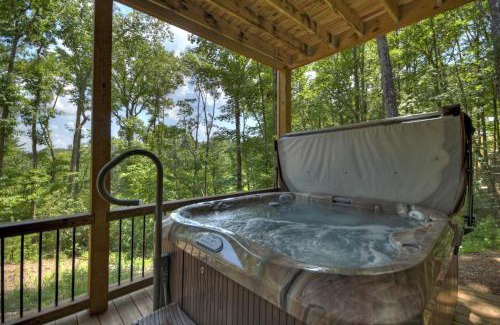 Cherry Log House | Deer Trails Cabin - Family-Friendly Rental in Aska Adventure Area - Mountain Views, Hot Tub, Game Room