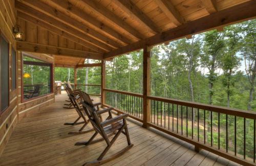 Cherry Log House | Deer Trails Cabin - Family-Friendly Rental in Aska Adventure Area - Mountain Views, Hot Tub, Game Room