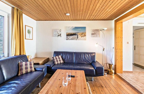 Kaiserin-Auguste-Viktoria-Koog Apartment | Deichgraf 1