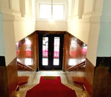 Stari Grad Apartment | Deki & Kolet
