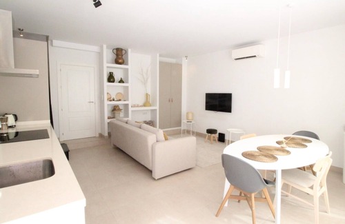 Plaza de Toros Vieja Apartment | Del Parque Flats Constancia Duplex
