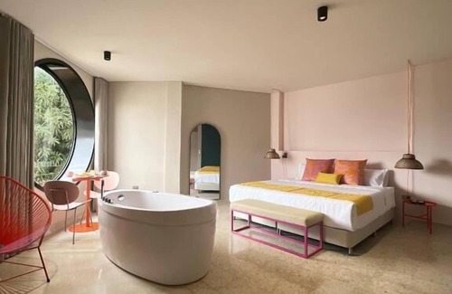 Sopetran Hotel | Del Tropico Hotel