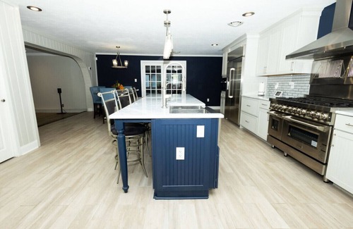Delaware City House | Delaware City oasis|Indoor Heated Pool