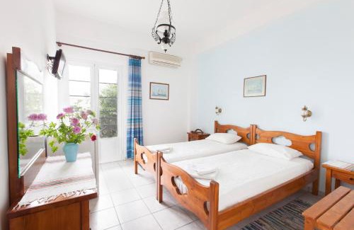 Fira Apartment | DELFINI I