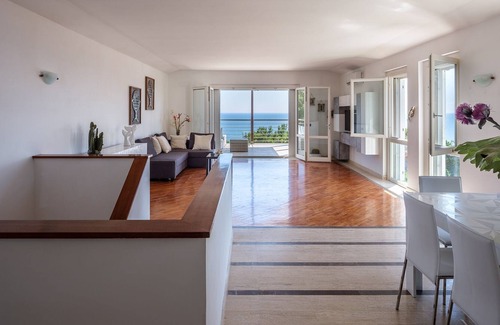 Rosignano Marittimo Villa | DELICIOUS VILLA WITH PANORAMIC SEA VIEW