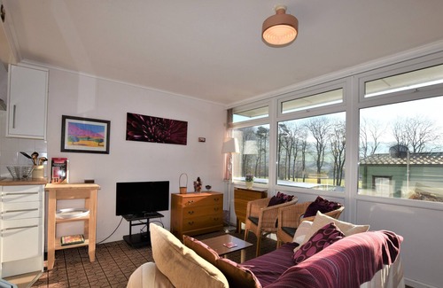 Bryn-crug Ski Chalet | Delightful 2 Bed Family Chalet, Pet Friendly, near Tywyn, sleeps up to 6