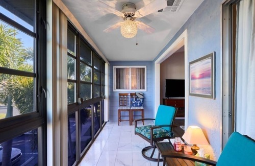 Biggar Condo | Delightful 2-bedroom condo with AC in Fort Myers