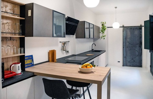 Coste Apartment | Delightful apartment in the historic center 100 meters from the Spiaggetta Nera