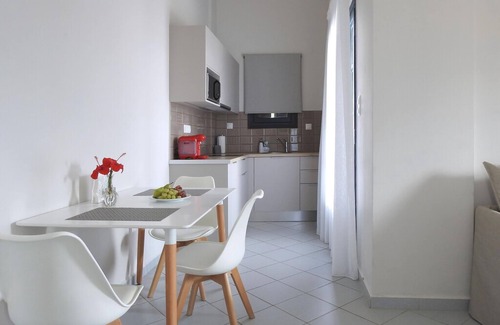 Stalida Villa | Delightful Crete Villa | Executive Villa with Sea View | 1 Bedroom | Amazing.