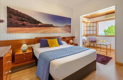 Sant Rafael de Sa Creu Villa | Delightful Ibiza Villa Spectacular Mountain Views Villa Jasmine 4 Bedrooms Ibiza Town