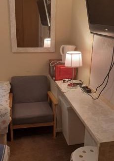Glasgow Westend House | Delightful home stay - Double ensuiteroom.