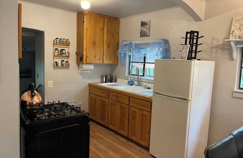 Riggins House | Delightful house with AC in charming Riggins