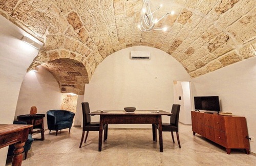 Municipio 5 House | Delightful little Apulian house, with pets allowed