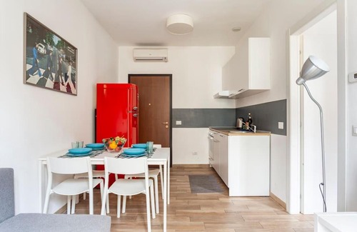 Cagnola Apartment | Delizioso appartamento sul Castello con Netflix & WIFI