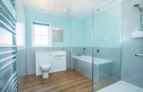Inverness House | Dell View Cottage