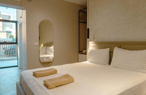 Golem Hotel | DelMar Garden