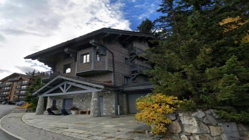 Courchevel Ski Chalet | Delux Chalet Clarines