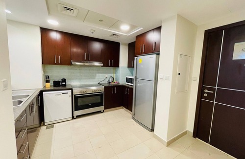 Jadaf Apartment | Deluxe 2 Bedroom+Maid's Room-Wharf Tower Al Jaddaf