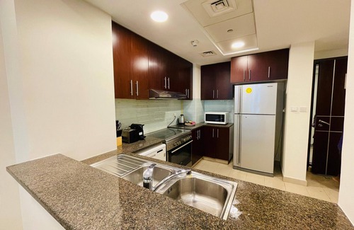 Jadaf Apartment | Deluxe 2 Bedroom+Maid's Room-Wharf Tower Al Jaddaf