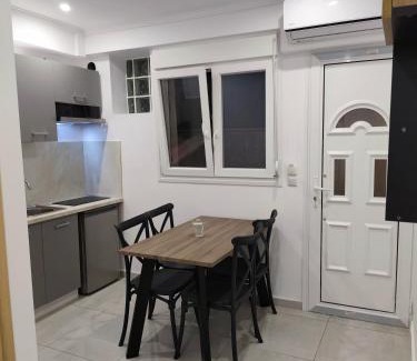 Kassandra Apartment | Deluxe apartment by the sea