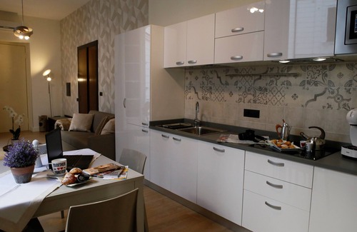Naples City Centre Apartment | Deluxe Apartment - Napoli Mariana Luxury