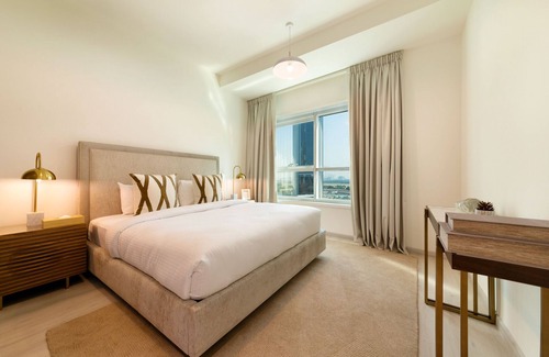Trade Center Apartment | Deluxe Apt w/Direct Views of Dubai Future Museum