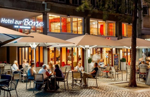 Hamelin Apartment | Deluxe Double with air conditioning (conference) - Hotel zur Börse