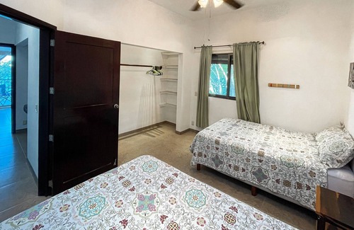 Bacalar Villa | Deluxe family villa lagoon front Bacalar