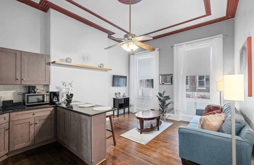 Washington Square West Apartment | Deluxe Flat Near Everything