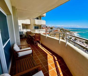 Benalmadena Costa Apartment | Deluxe Large Apartment Sea Views Benalbeach
