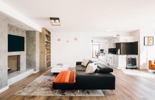 LoDo House | Deluxe Larimer Square Retreat - Walk Everywhere!